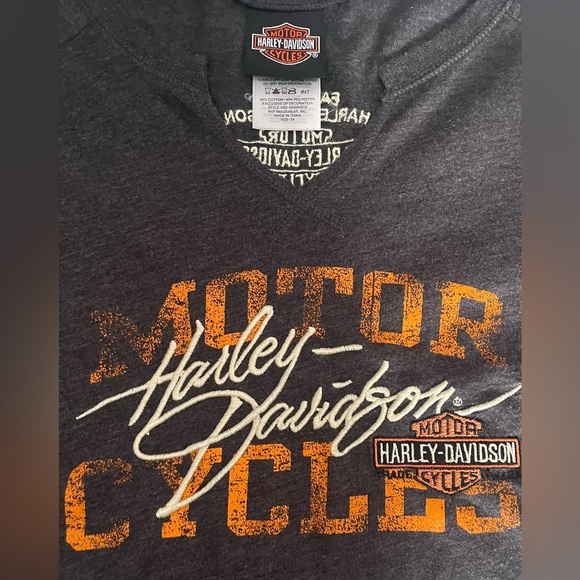 Harley Davidson V-Neck Long Sleeve T-Shirt EUC - Picture 3 of 3